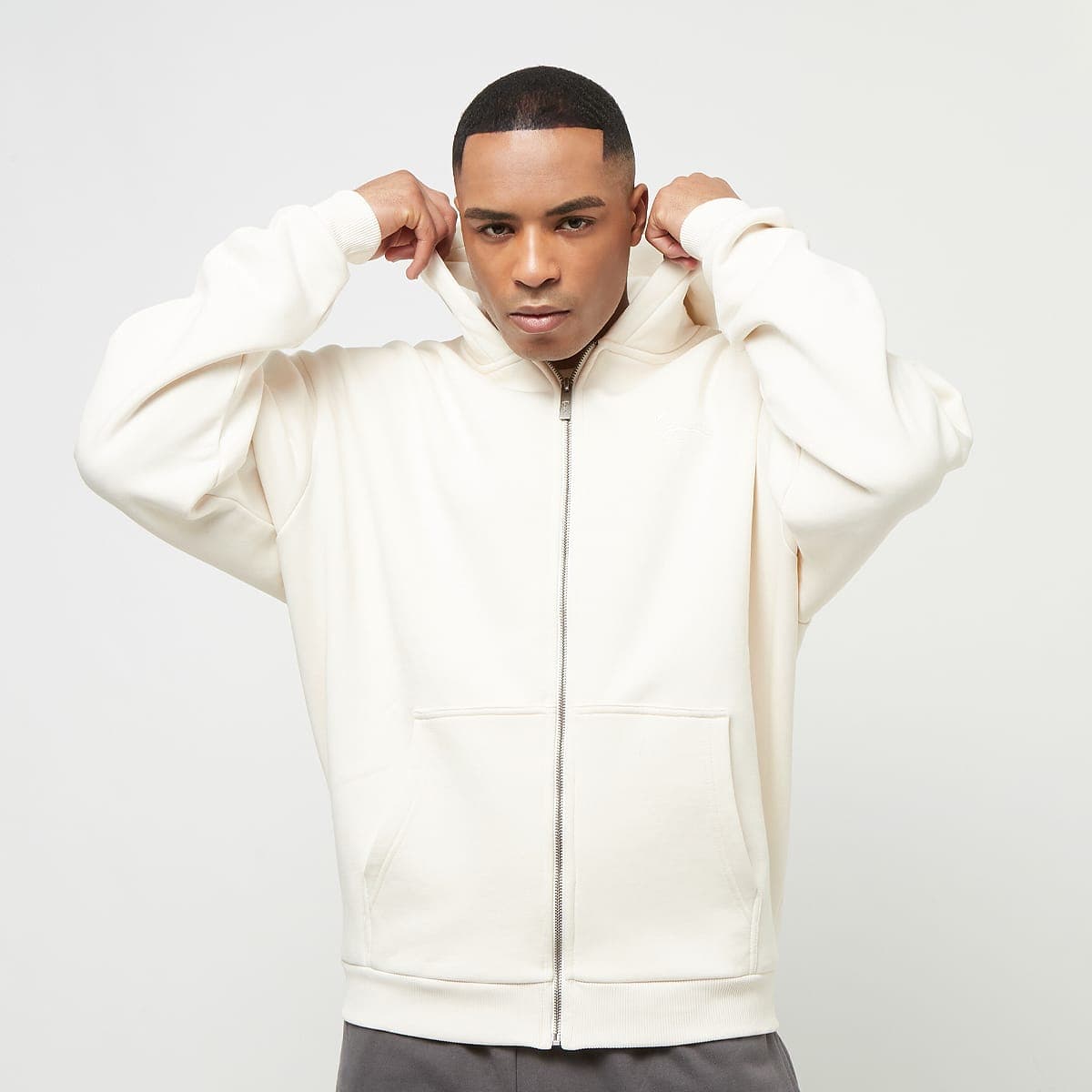 Chest Signature Essential Zip 