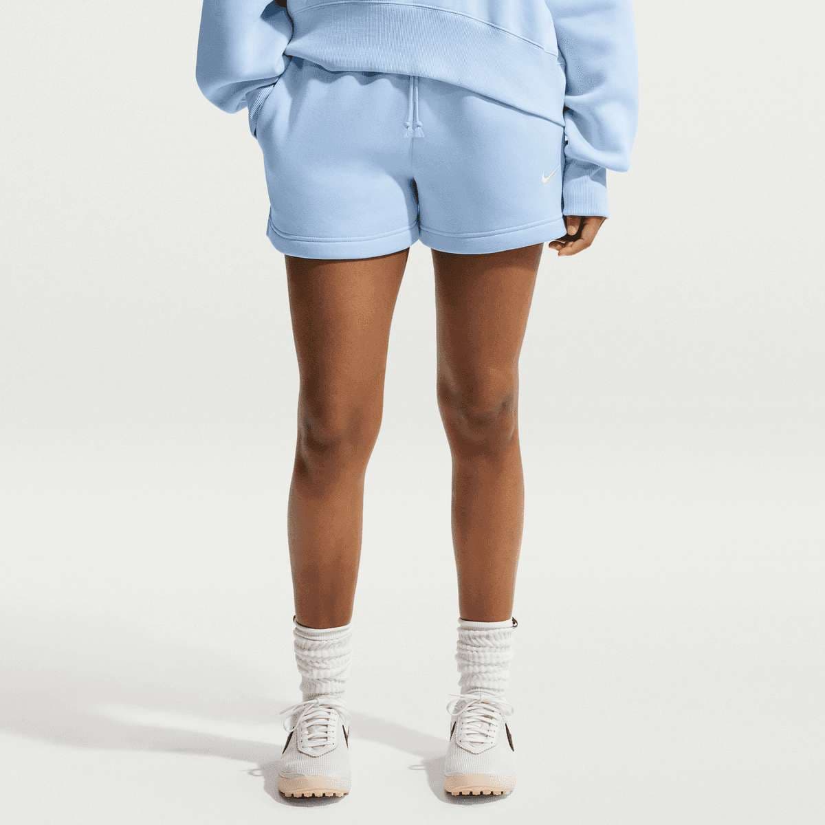 Sportswear Phoenix Fleece Mid-Rise 4" Shorts