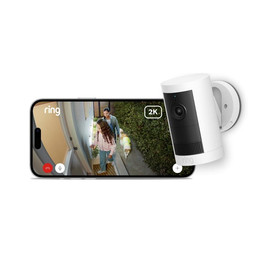 Ring Videocamera esterna Plus a energia solare (Outdoor Camera Plus Ultimo modello) Video 2K grandangolare Videocamera wireless fai-da-te | Prova gratuita di 30 giorni piano d'abbonamento Ring