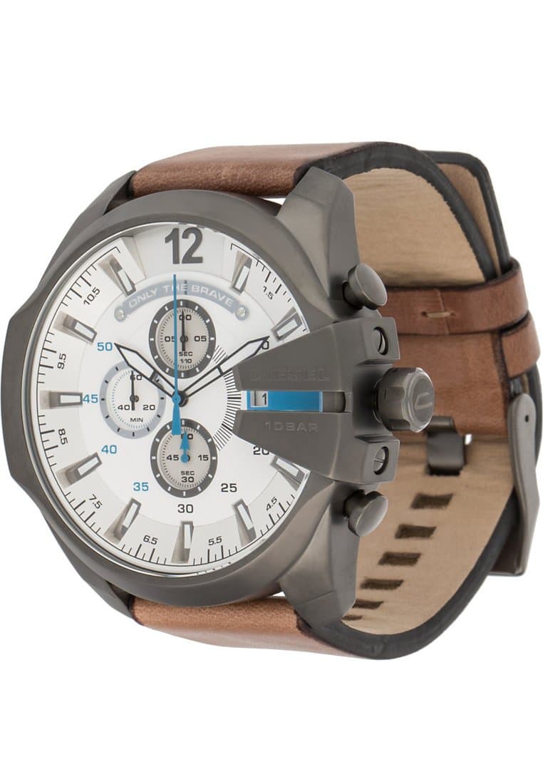 Diesel Reloj para hombre Mega Chief, movimiento cronógrafo de cuarzo, caja de acero inoxidable plateado de 59 mm con correa de acero inoxidable, DZ4308