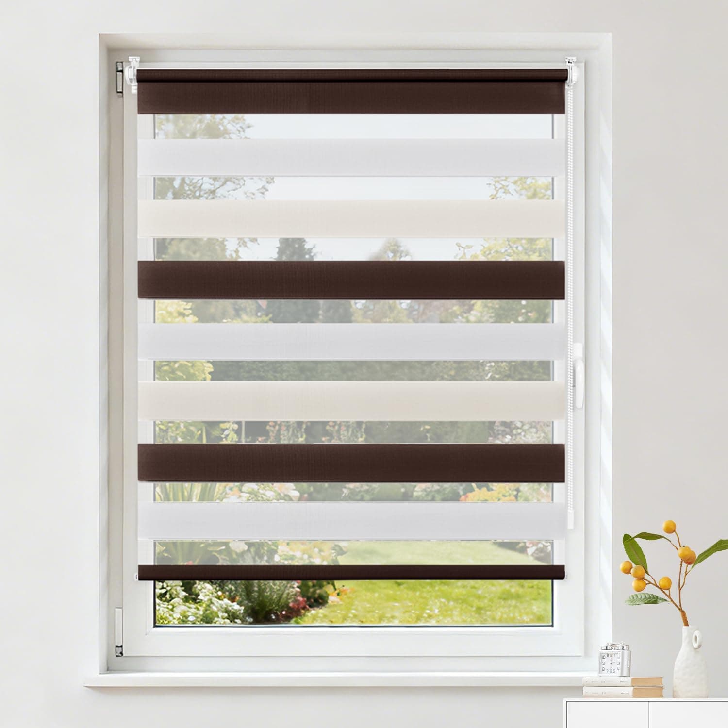 Buseu Store Enrouleur Jour Nuit sans Perçage, Rideau Translucide & Occultant, Fixation Facile par Clips pour Fenêtre ou Porte, Blanc-Beige-Marron, 95l x 150L cm (Largeur du Tissu 95 cm)