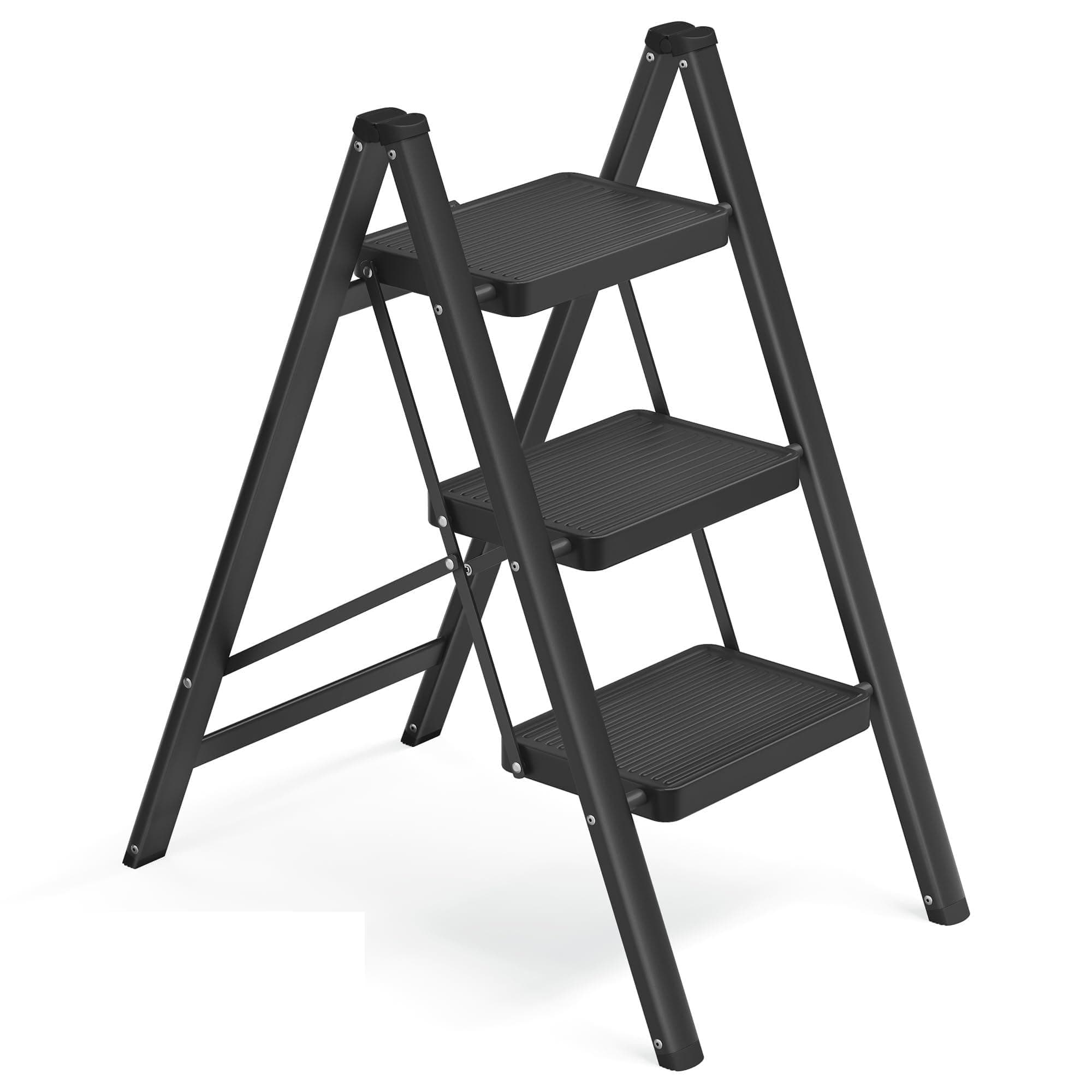 SONGMICS Scaletta Pieghevole in Acciaio, 3 Gradini, Portata fino a 150 kg | Sgabello, Facile da Riporre, per Casa e Ufficio, Nero, 62 x 42 x 76 cm, Collezione BRODY GSL103BZ01