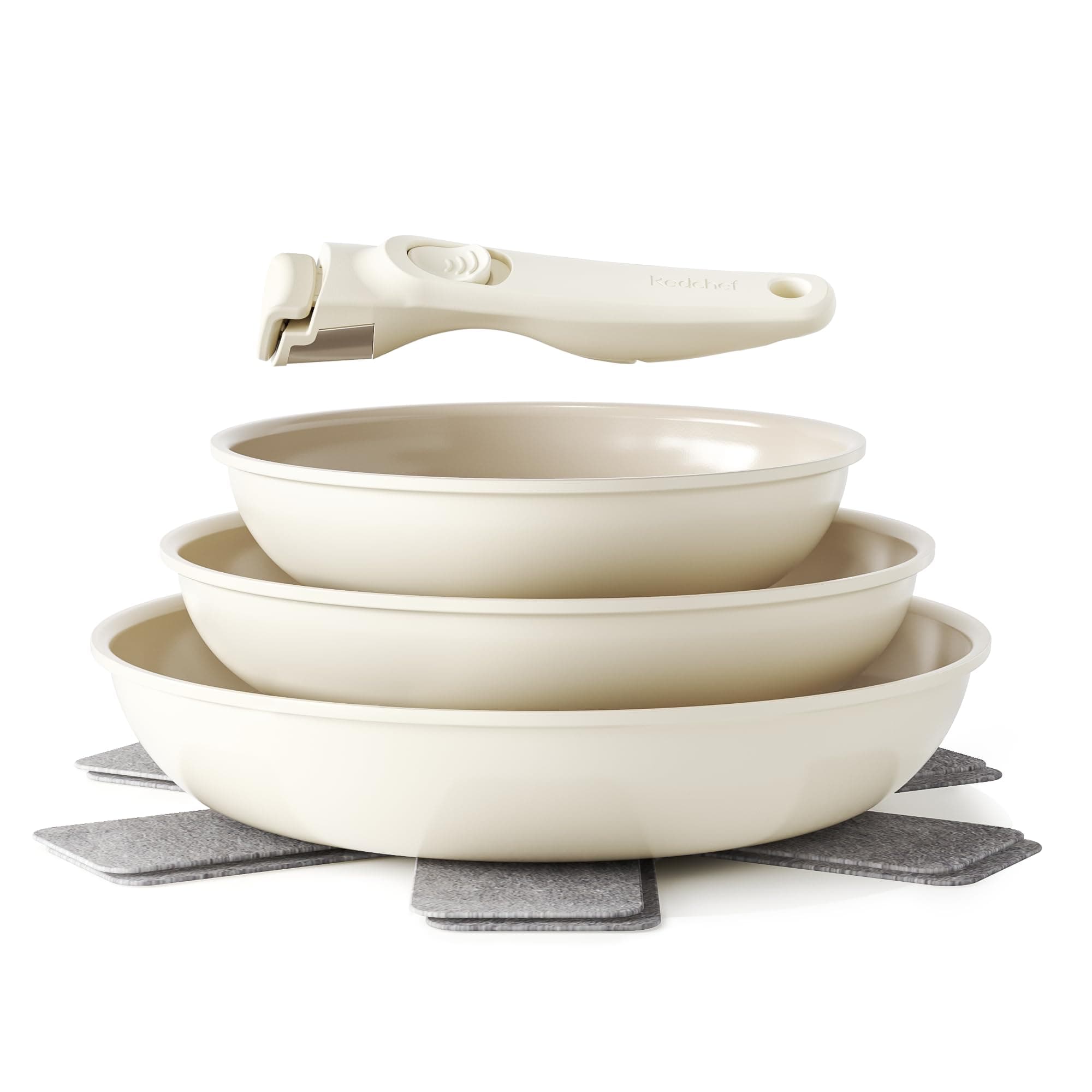 Redchef Set di Padelle con Manico Rimovibile, Padella in Ceramica con Antiaderente in Granito, Adatto All’Induzione, Padella 20, 24, 28 cm, Salvaspazio, Senza Ptfe & Pfoa & Pfas, Beige