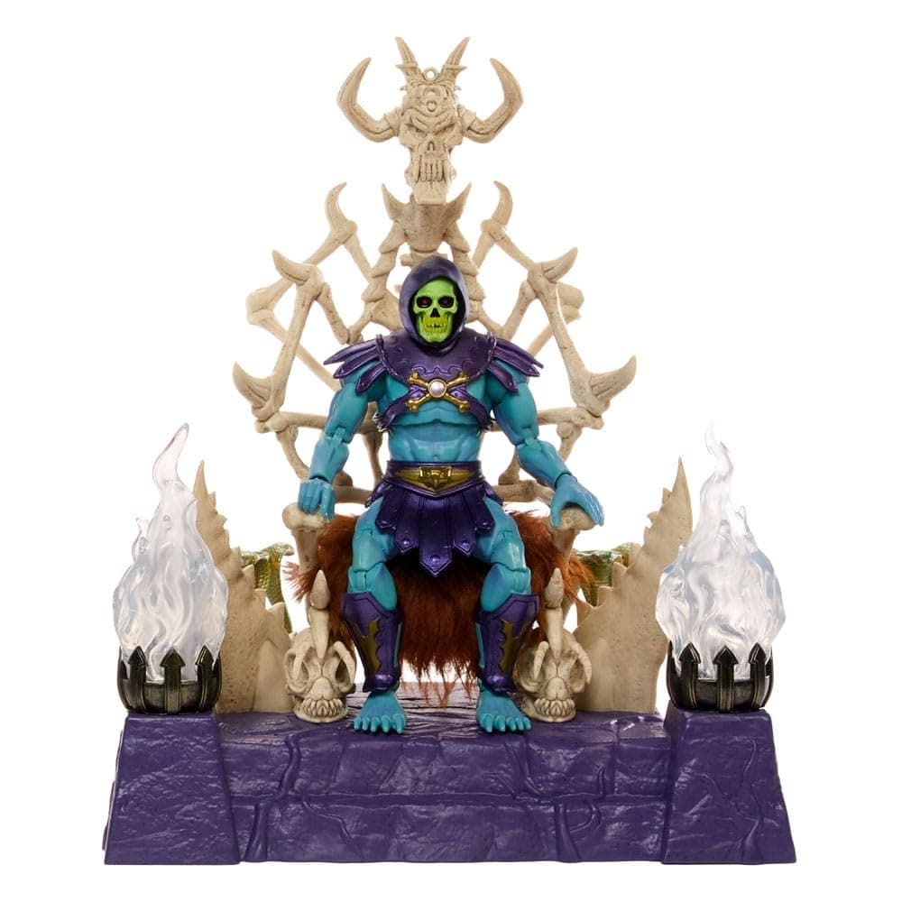Masters of the Universe Masterverse Coffret avec figurine articulée Skeletor et trône, bougeoirs lumineux, capuche et cape amovibles, 2 bâtons, HXX63