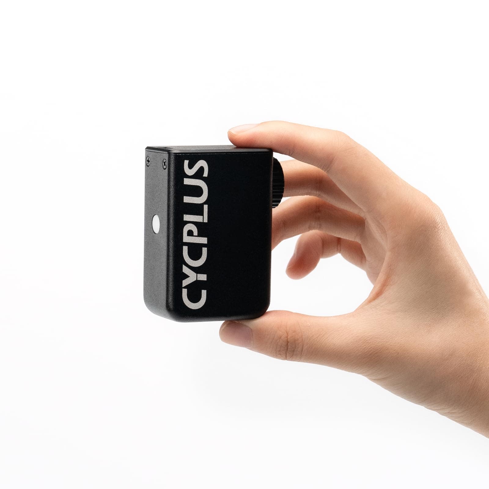 CYCPLUS Tiny E-Pump Bike Pump es una Ultra Mini Bomba de Bicicleta portátil. Tiene una Capacidad de 100 PSI y una batería (Ganador del Premio EUROBIKE 2023).