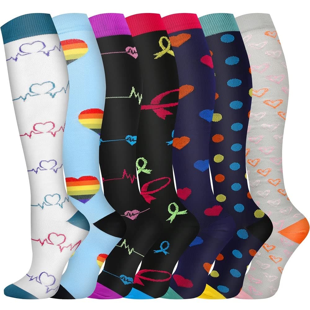 Pnosnesy Chaussettes de Compression, (2/4/6/7 paires) pour Hommes et Femmes 15-20 mmHg, idéales pour L'athlétisme, la Course, les voyages en avion, le Soutien