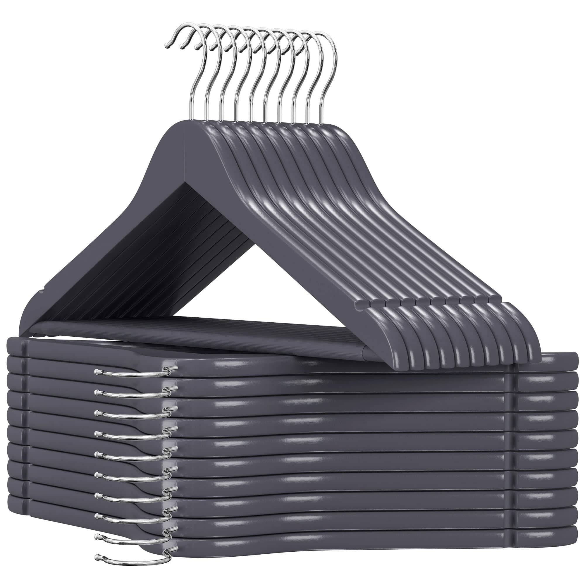 SONGMICS Kleiderbügel Holz, 20er Set, Bügel aus Massivholz, Einkerbungen im Schulterbereich, Rutschfester Hosensteg, um 360° drehbarer Haken, für Anzüge, Hemden, grau-silbern CRW001G01