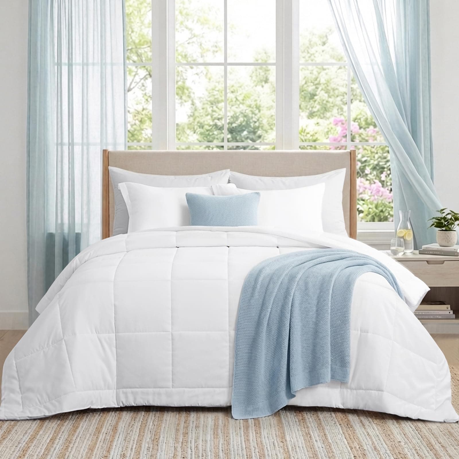 RUIKASI Couette Ete 220x240 Legere et Fine - 240x220 Couette Rafraichissante Été 220x240 150g/m2, Microfibre Édredon 2 Personnes pour Lit 160x200cm, Blanc