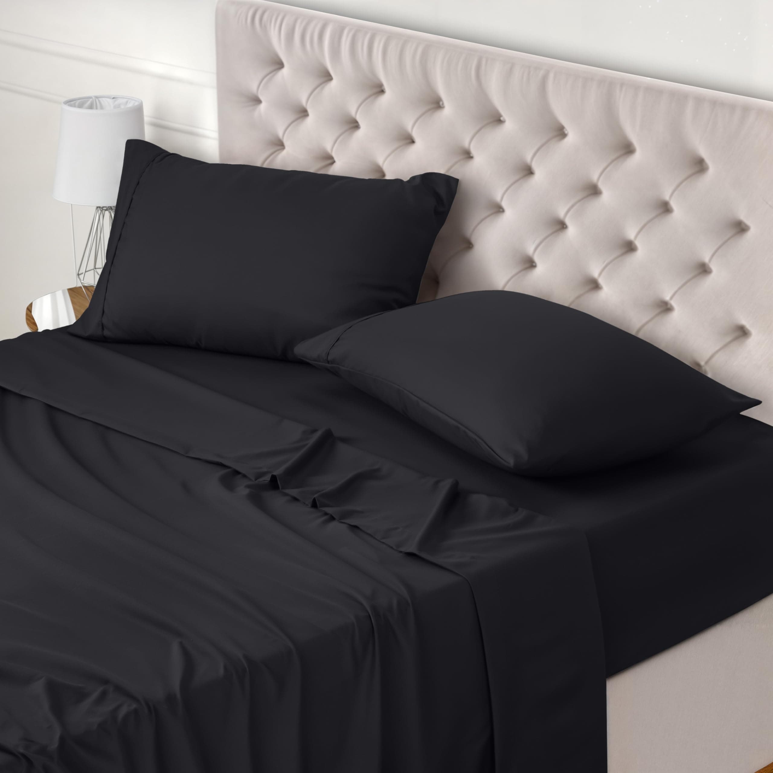 Utopia Bedding - Set Lenzuola Letto Matrimoniali 4 Pezzi 180x200 cm - Spazzolata Poliestre di Microfibra - Oeko-Tex Certificato - Lenzuolo con Angoli, Lenzuolo Piatto e 2 Federe 50x75, Nero