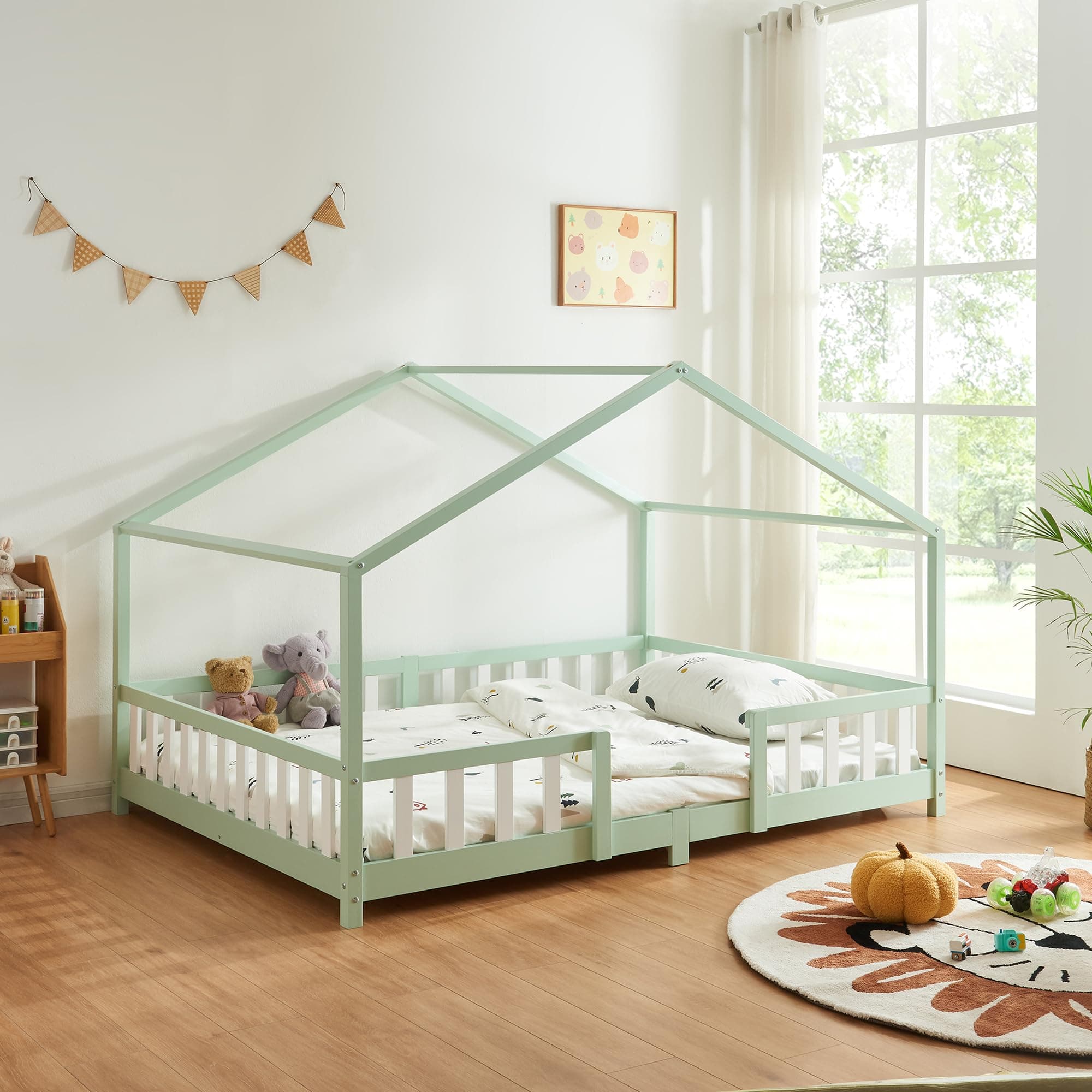 [en.casa] Cama para niños Casita Treviolo hasta 120 kg Cama Infantil con Reja Protectora Forma de casa de Madera Pino 120 x 200 cm - Verde Menta/Blanco