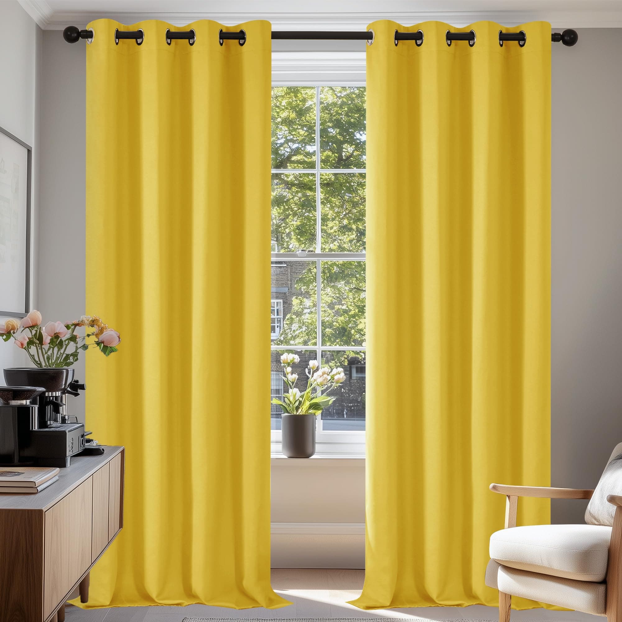 Deconovo Tende per Interni Oscuranti 2 Pezzi 240 CM Altezza, Tende Camera da Letto Coprente Moderne con Occhielli, 135x240 CM (Larghezza x Altezza), Giallo