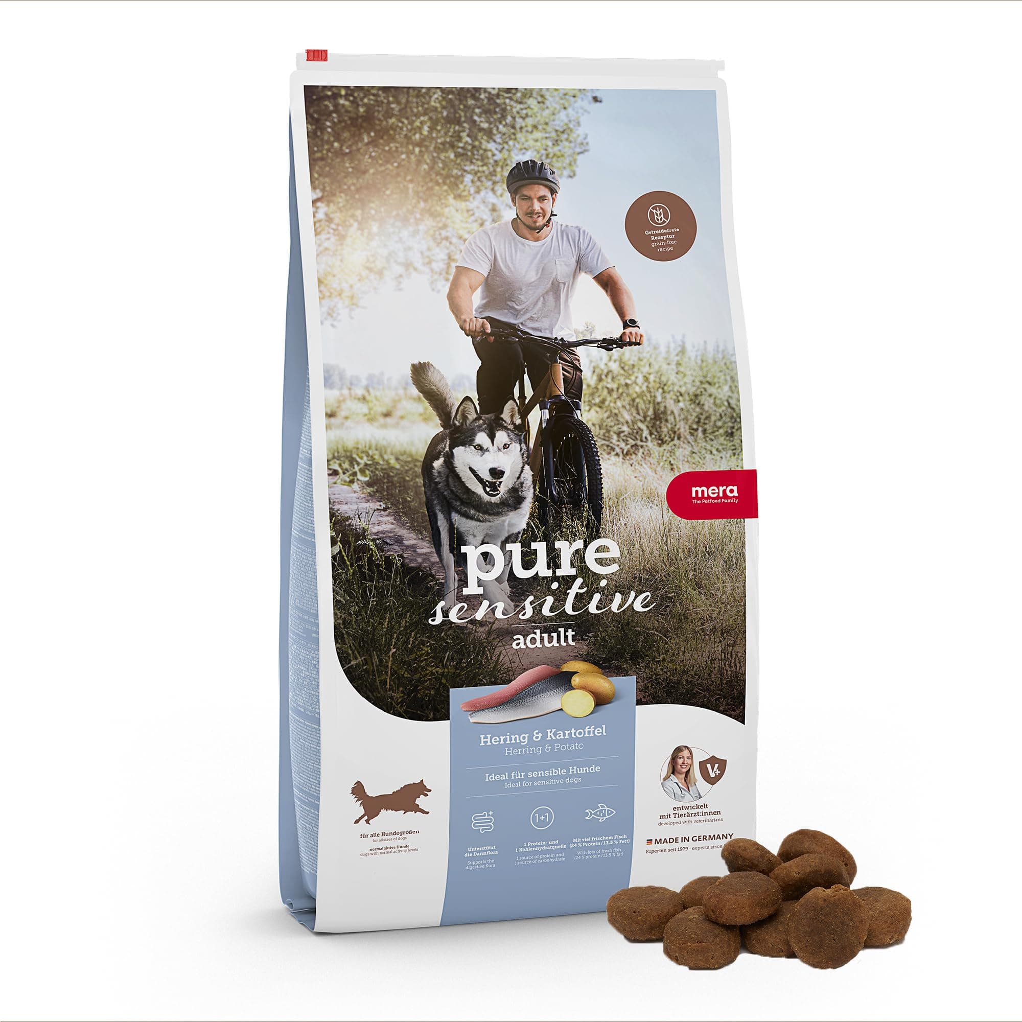 MERA Pure Sensitive Hering & Kartoffeln, Hundefutter trocken mit viel frischem Fisch, gesundes Trockenfutter getreidefrei für ausgewachsene Hunde (12,5 kg)