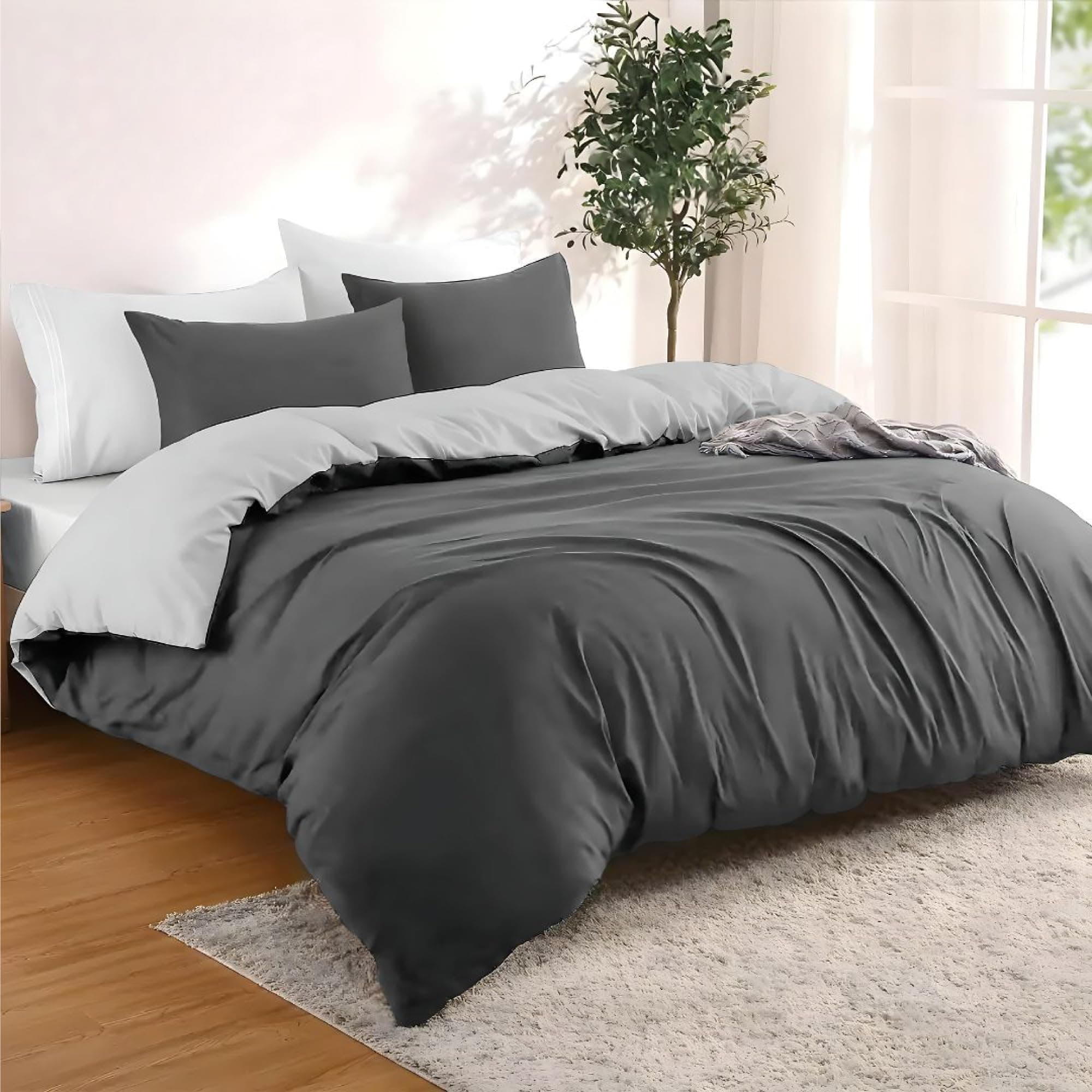 Dreamzie - Housse de Couette 260x240 cm avec 2 Taie Oreillers 65x65 cm - Gris Foncé/Gris Clair - Parure de Lit 260x240 en 100% Microfibre - 3 Pièces - Certifié sans Produits Chimiques (Oeko TEX)