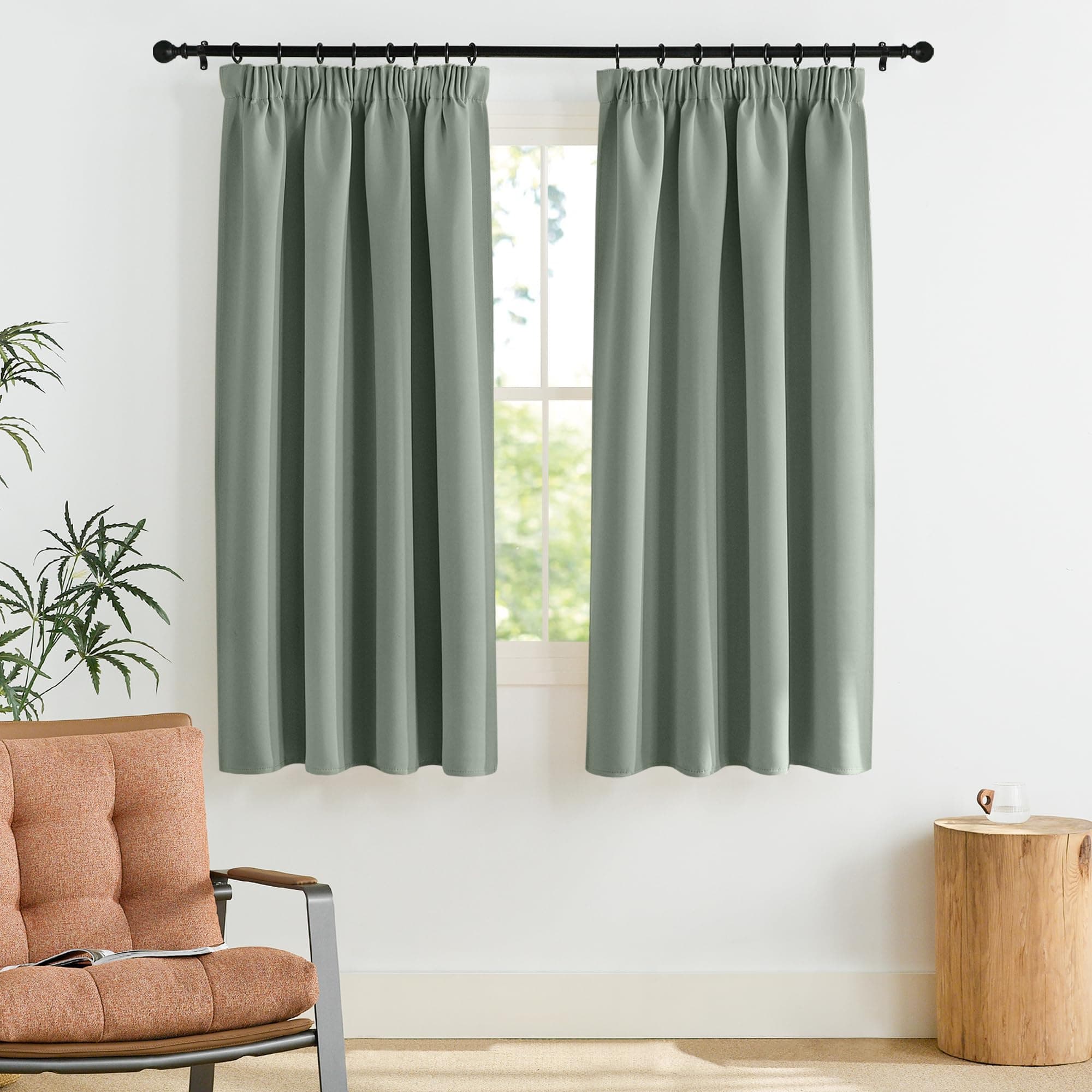 PONY DANCE Vorhang Salbeigrün Blickdicht Thermogardine Wärmeisolierend Kurze Gardinen mit Kräuselband 2er Set H 160 x B 140 cm Verdunklungsvorhänge für Schienen Übergardinen Wohnzimmer