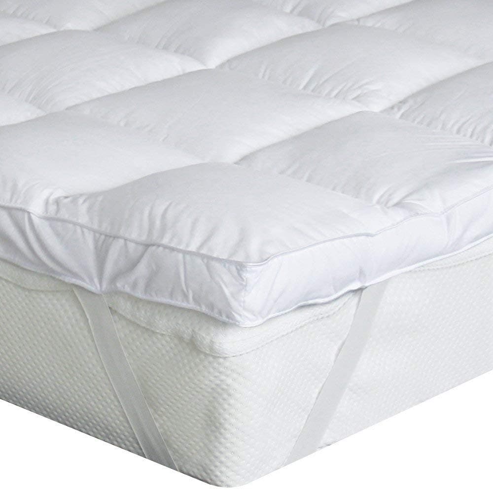 Bedecor Sobrecolchon 140x200cm, Cubre Colchon Acolchado de Microfibra con 600GSM Poliester, Super Suave, Calidad de Hotel, hipoalergénico, Lavable a Maquina