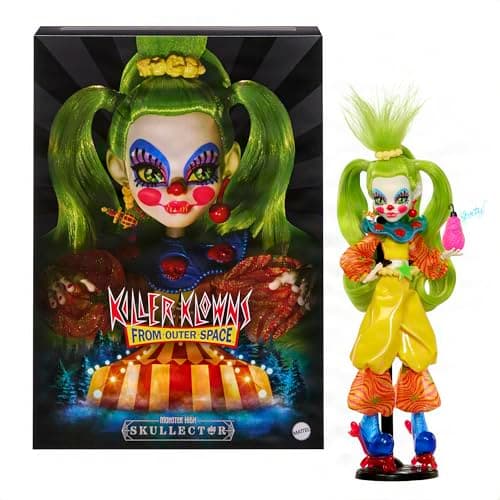 Monster High Skullector Killer Klowns from Outer Space, muñeca Shorty Coleccionable con Pelo Verde, Ropa Amarilla de Payaso, Zapatos Gigantes de Payaso y Soporte, JMG88