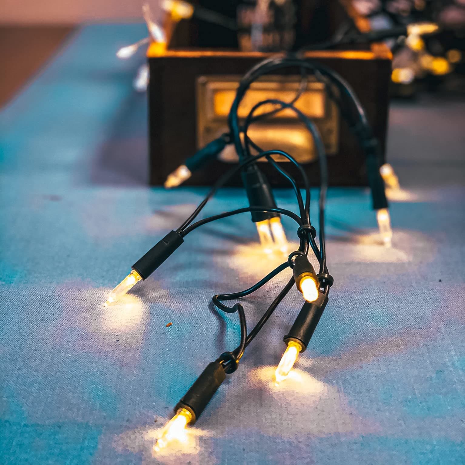 hellum 152531 Guirlande lumineuse avec 80 lumières transparentes, pour extérieur, sapin de Noël, fête, longueur : 21,85 m < 59 lumens, couleur du câble : vert