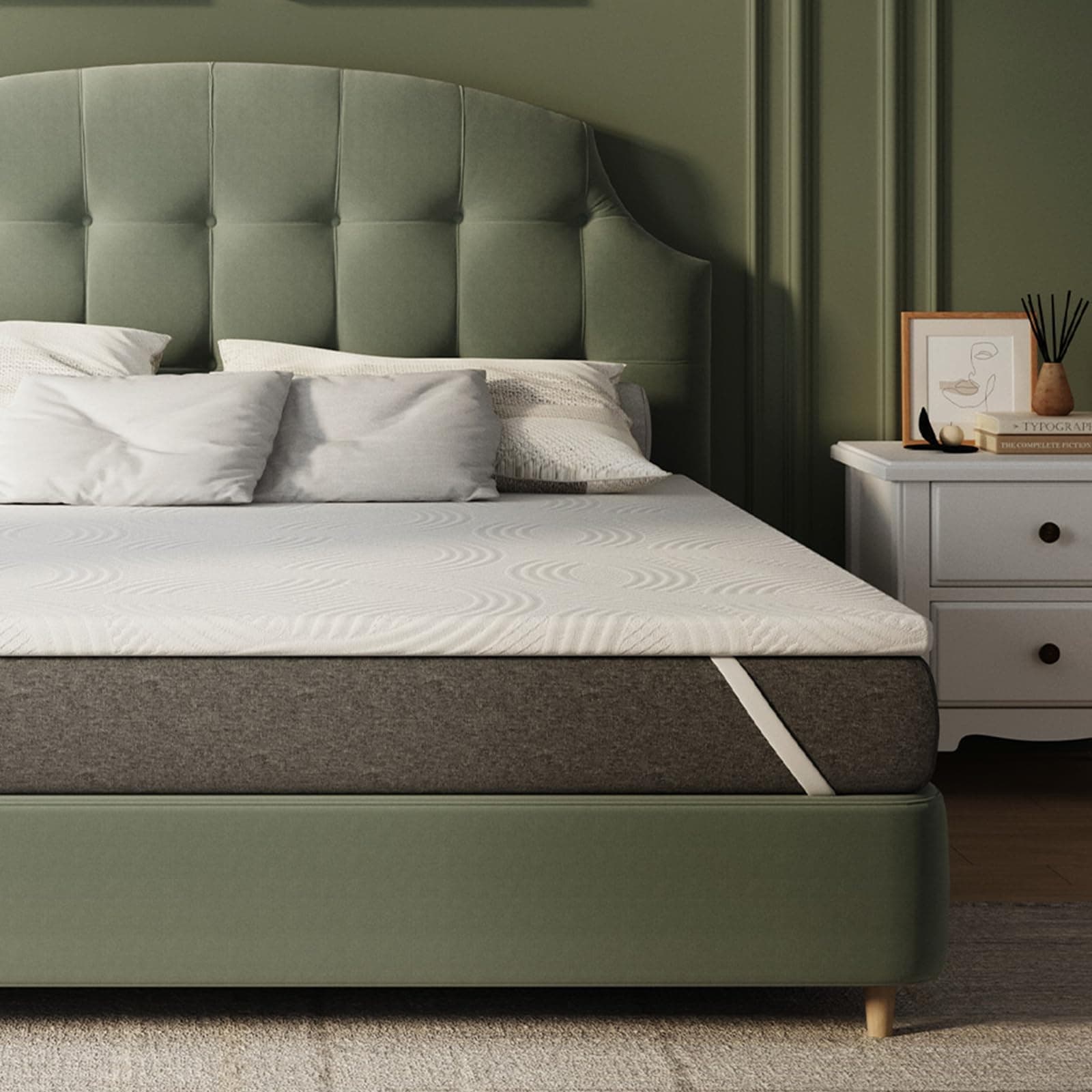 Novilla Materasso Topper 140x190 Altezza 5 cm, Coprimaterasso in Schiuma di Fibra, Topper Matrimoniale Assorbente e Traspirante con 4 Angoli Dotato di Cinghie Elastiche