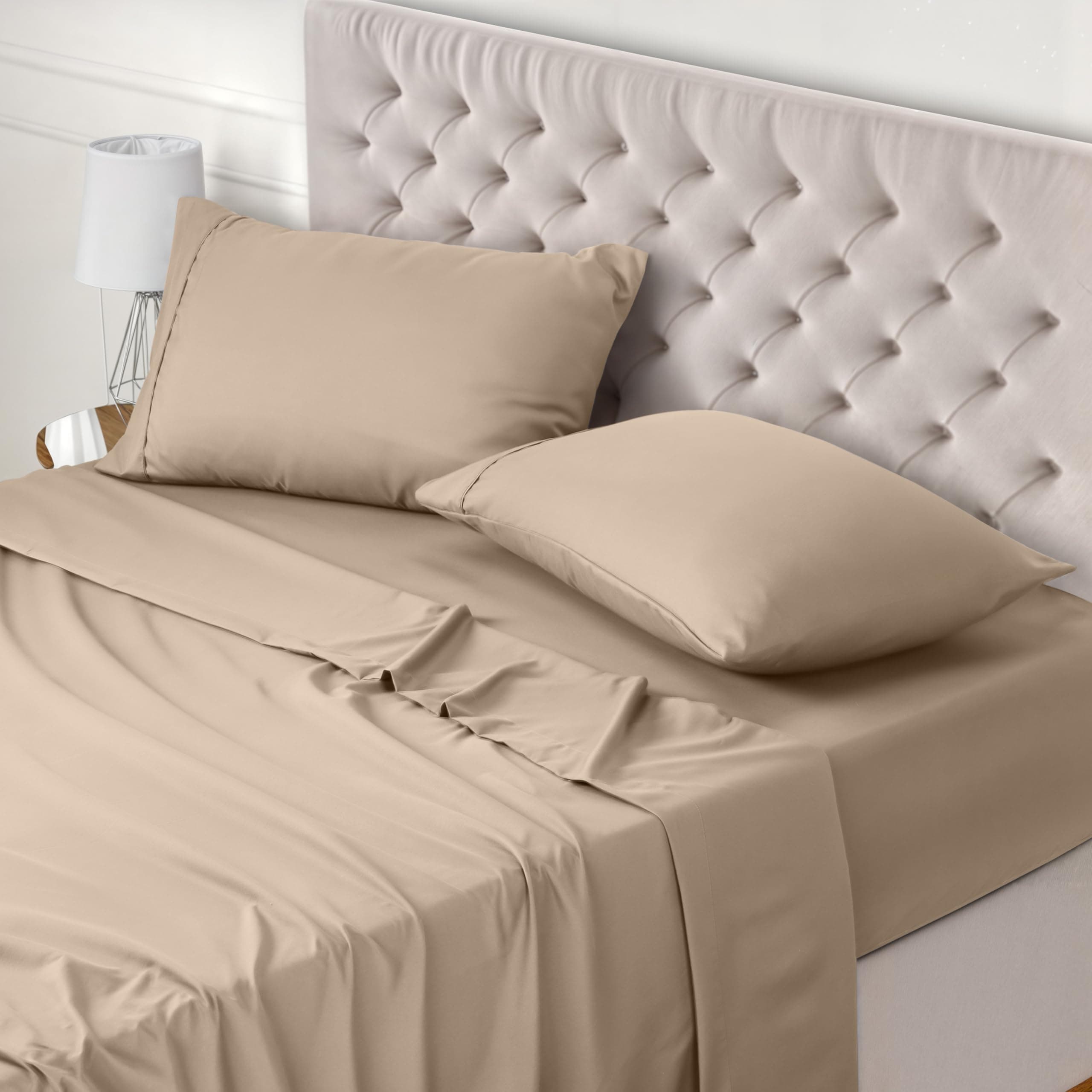 Utopia Bedding - Set Lenzuola Letto Matrimoniali 4 Pezzi 150x200 cm - Spazzolata Poliestre di Microfibra - Oeko-Tex Certificato - Lenzuolo con Angoli, Lenzuolo Piatto e 2 Federe 50x75, Beige