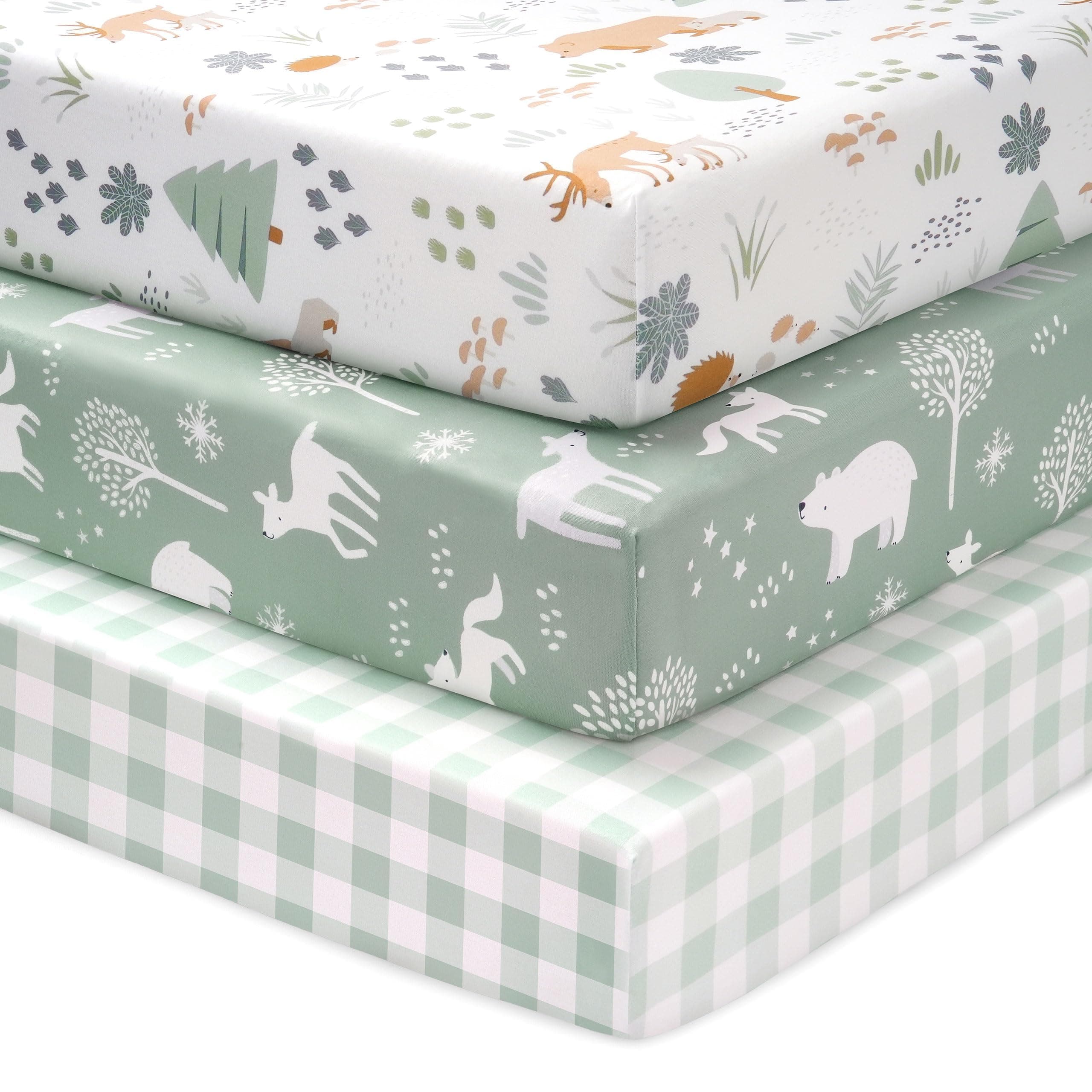 FIEMOL Drap Housse 70 x 140 cm, Lot de 3 Microfibre Ultra Douce et Lisse Élastique sur Tout Le Tour - pour Matelas de Lit Bébé et Lit Enfant, Ours des Bois Vert