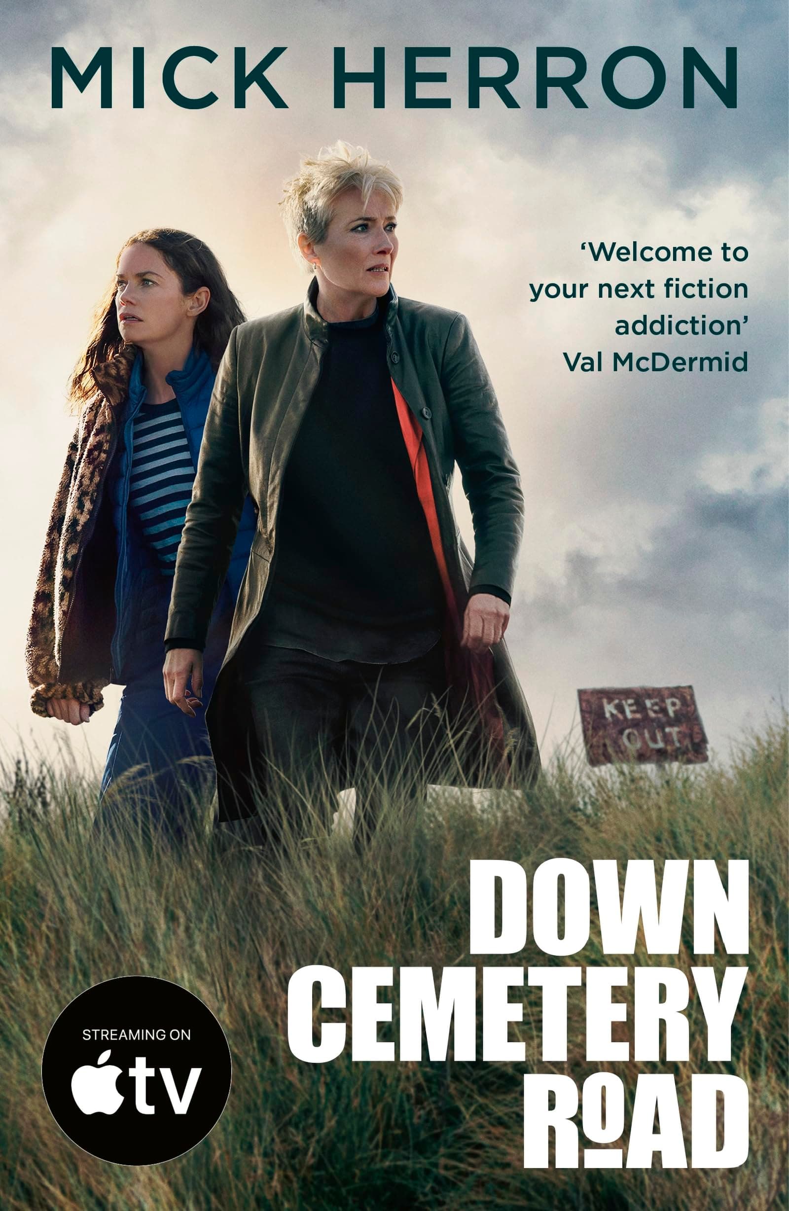 Down Cemetery Road: The bestselling thrillers that inspired the Apple TV+ show starring Emma Thompson (Zoë Boehm Thrillers 1) (Zoe Boehm Thrillers) (English Edition)