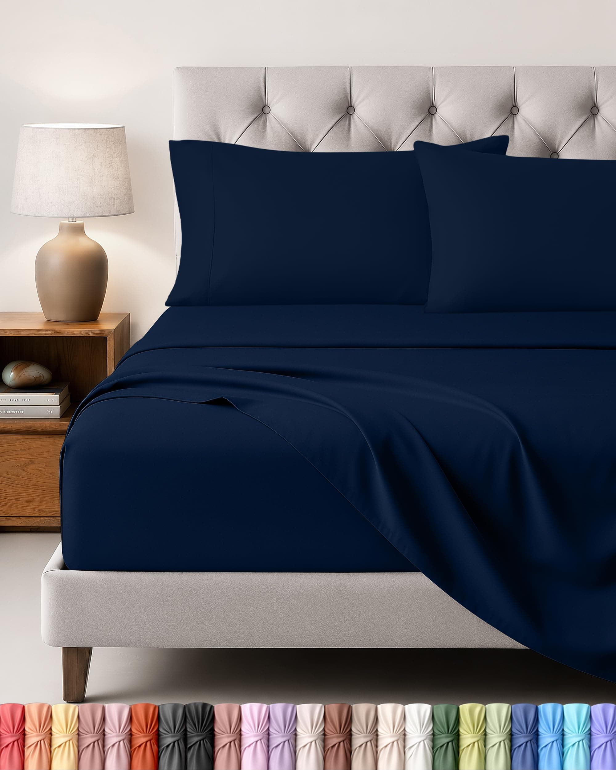 Utopia Bedding - Set Lenzuola Letto Una Piazza e Mezza 4 Pezzi 135x190 cm - Spazzolata Poliestre di Microfibra - Oeko-Tex Certificato - Lenzuolo con Angoli, Lenzuolo Piatto e 2 Federe 50x75, Blu Navy